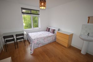 Photo 6- click for photo gallery